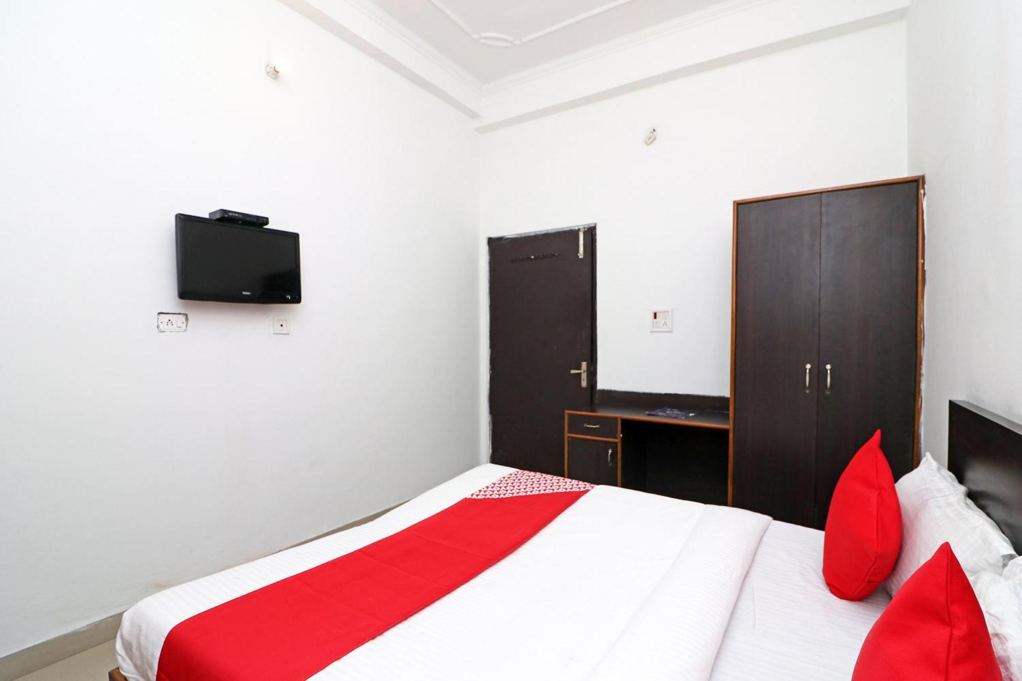 Hotel O Mid Town Ojus Tower Rudrapur エクステリア 写真
